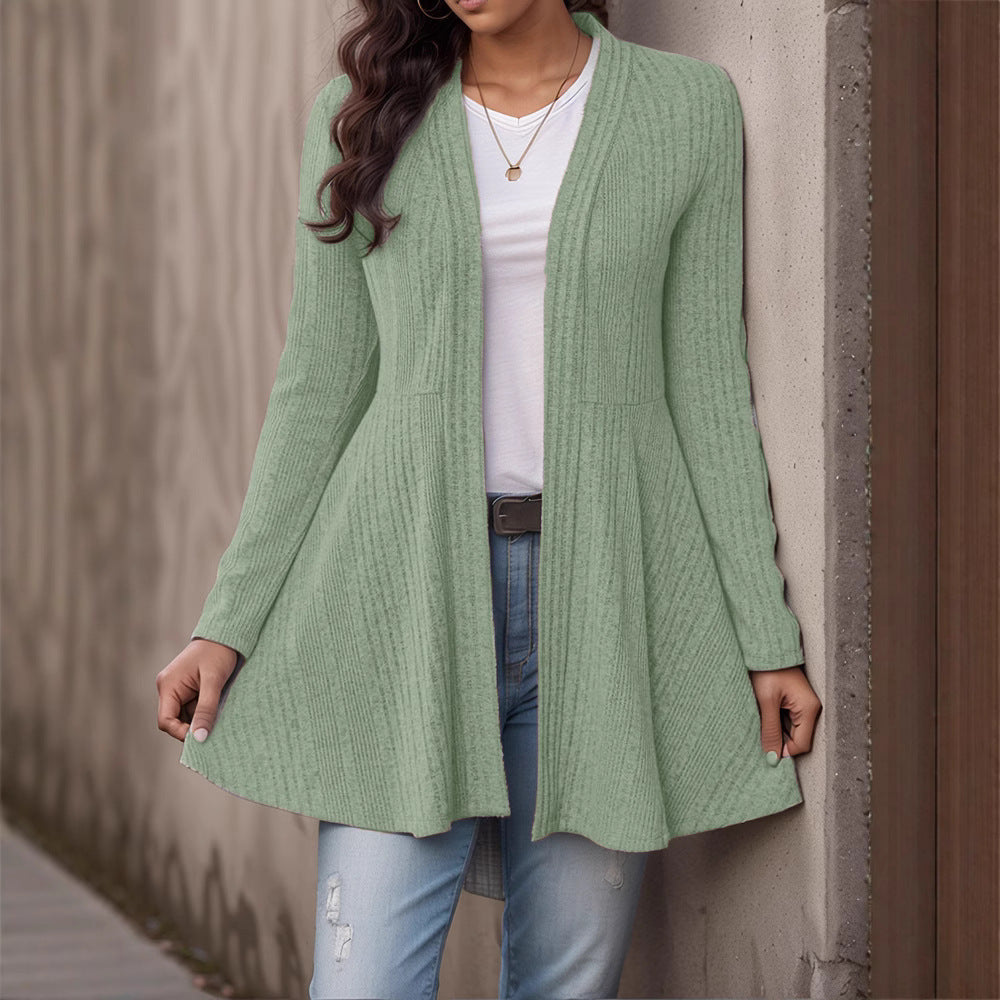 Cardigan à Rayures en Relief – Élégance Décontractée