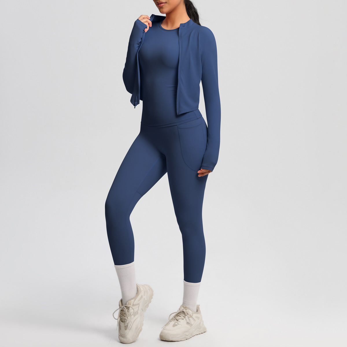 Ensemble 2 pièces femme : veste zippée ajustée et pantalon de sport slim