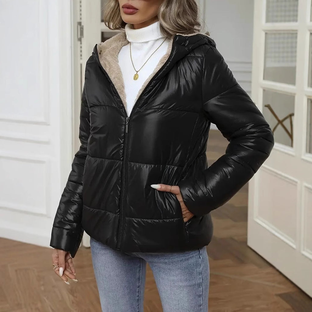 Manteau court en laine d'agneau pour femme – Élégance et Confort