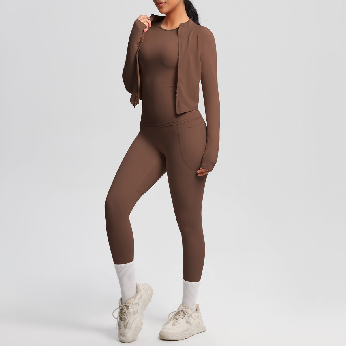 Ensemble 2 pièces femme : veste zippée ajustée et pantalon de sport slim