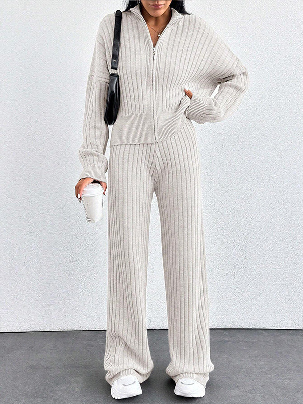 Ensemble 2 pièces femme : haut zippé décontracté et pantalon assorti