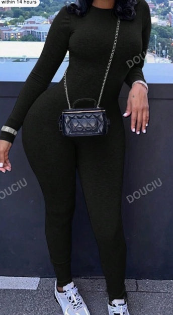 Combinaison moulante à col rond et manches longues en tricot côtelé