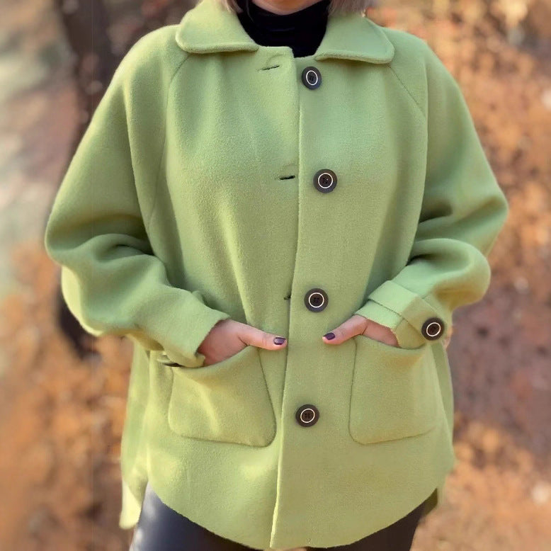 Cardigan en Laine à Revers et Poches – Élégance Décontractée