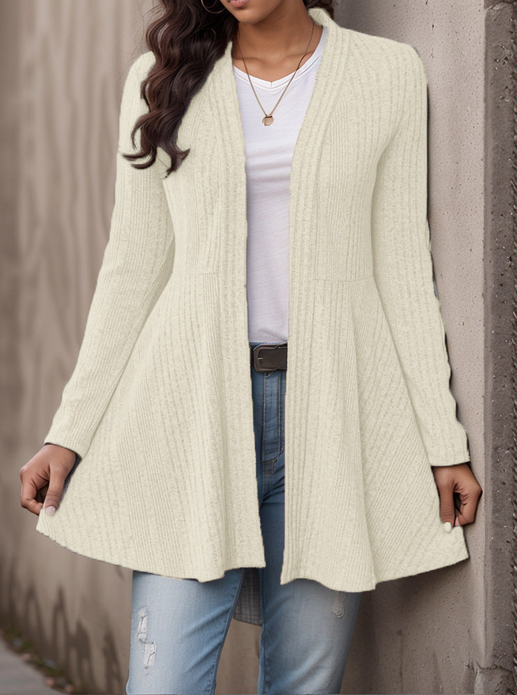 Cardigan à Rayures en Relief – Élégance Décontractée