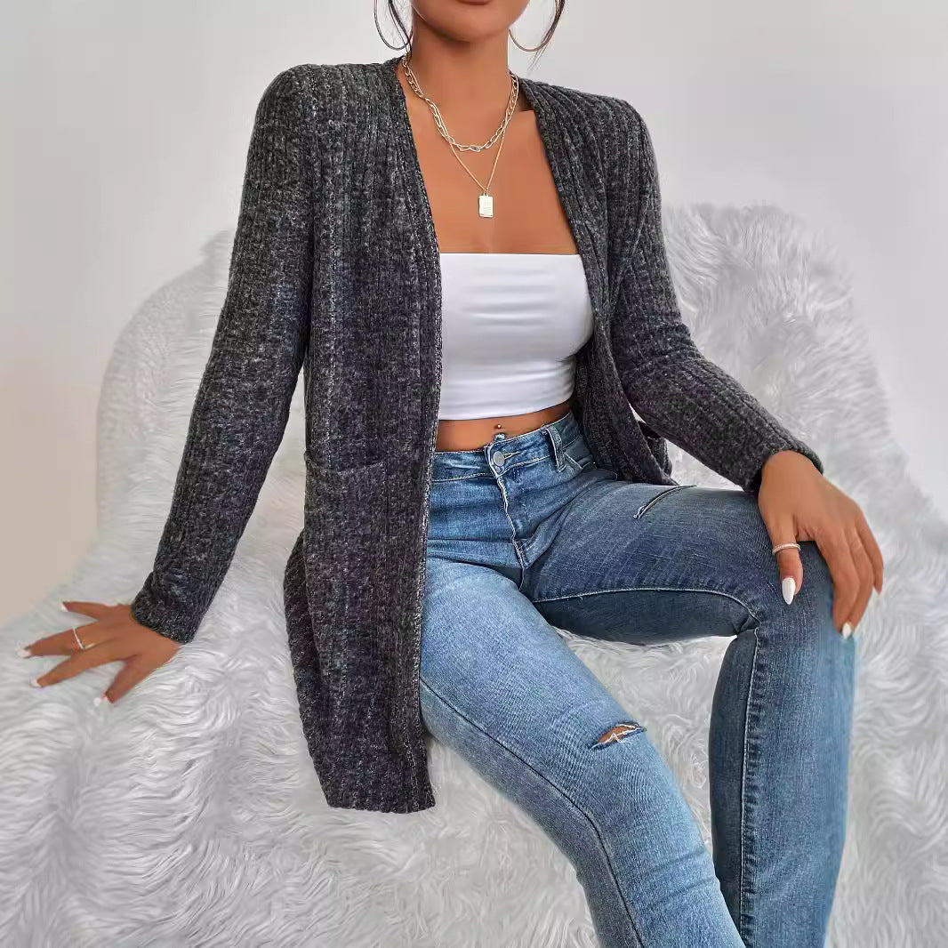 Cardigan Tricoté à Manches Longues avec Poches – Élégance et Confort