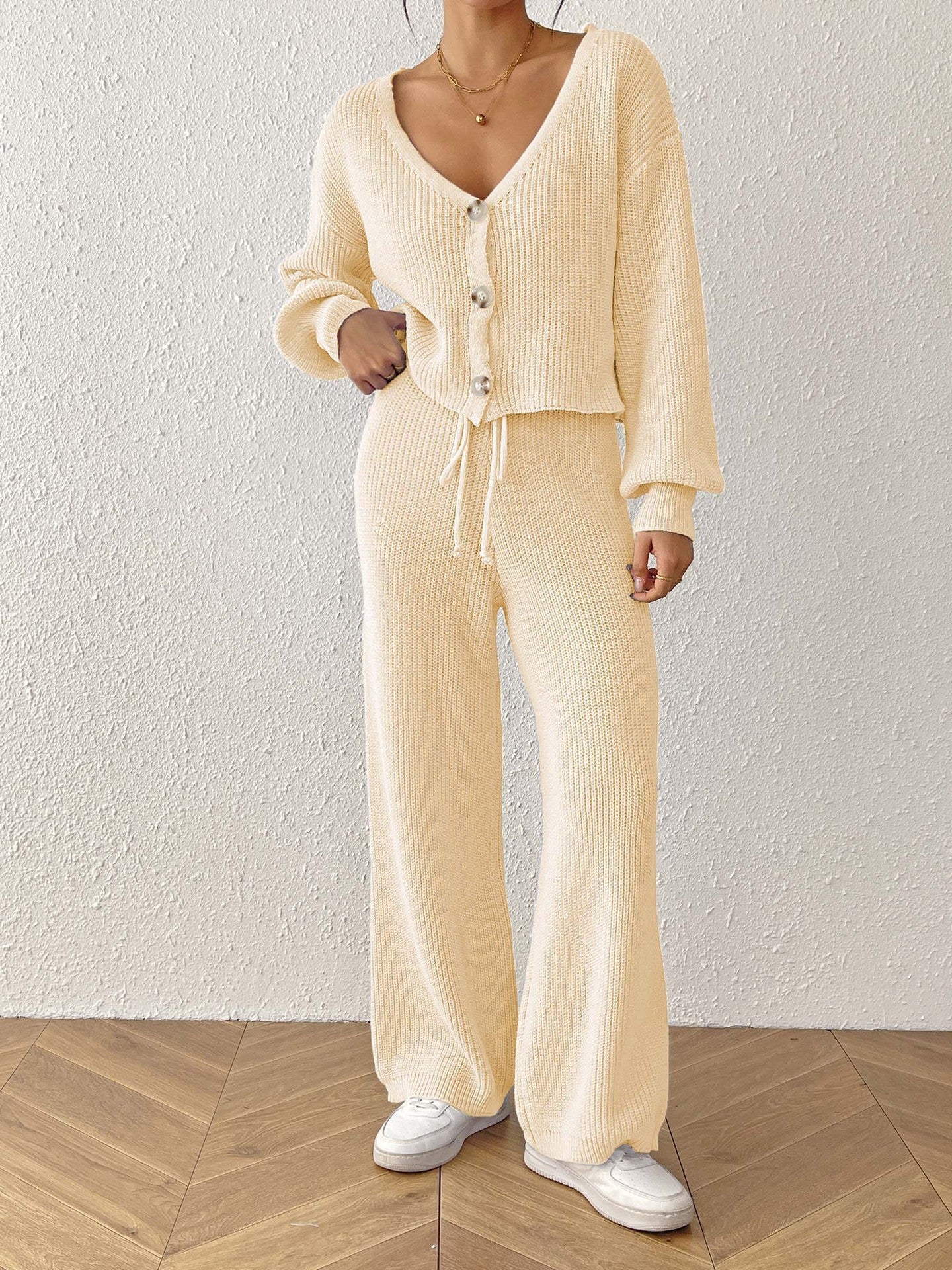 Ensemble 2 pièces femme : haut court uni et pantalon à jambes larges taille haute