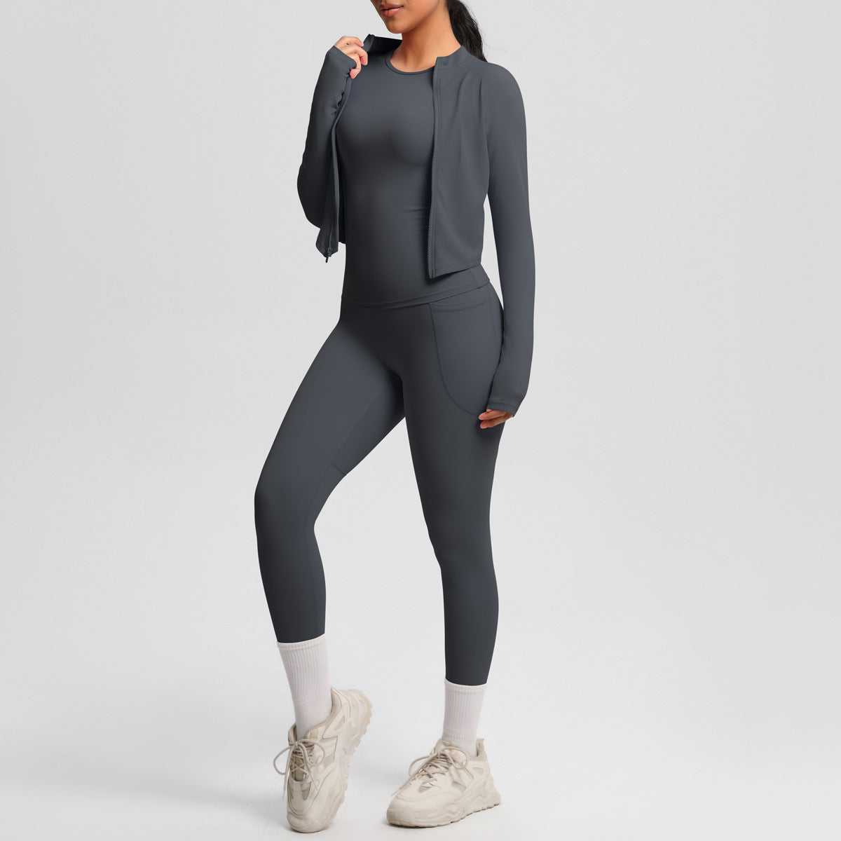 Ensemble 2 pièces femme : veste zippée ajustée et pantalon de sport slim